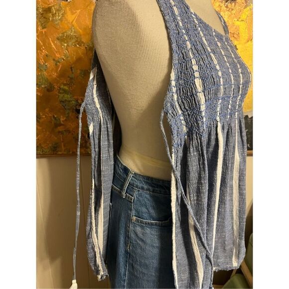 Free People Obi Posey Side Tie Smocked Blue & White Boho Tank Top S - Picture 8 of 8